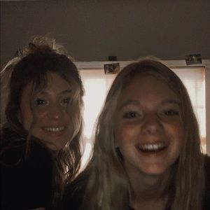 Meet your Posher, Addi